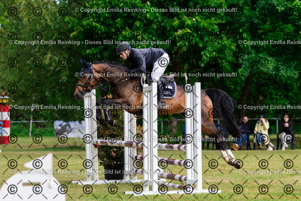 CL5A5532 | Emilia Reinking Fotografie - Realisiert mit Pictrs.com