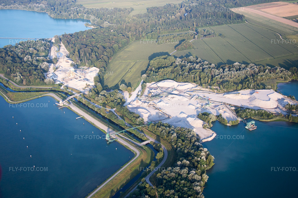 Aerial view: View of the town in Fort-Louis in the state Bas-Rhin, France.Photo: IMG_093104.jpg taken on 08/16/2016 by Werner Riehm/FLY-FOTO.comResolution of the original: 5111 x 3408 px
