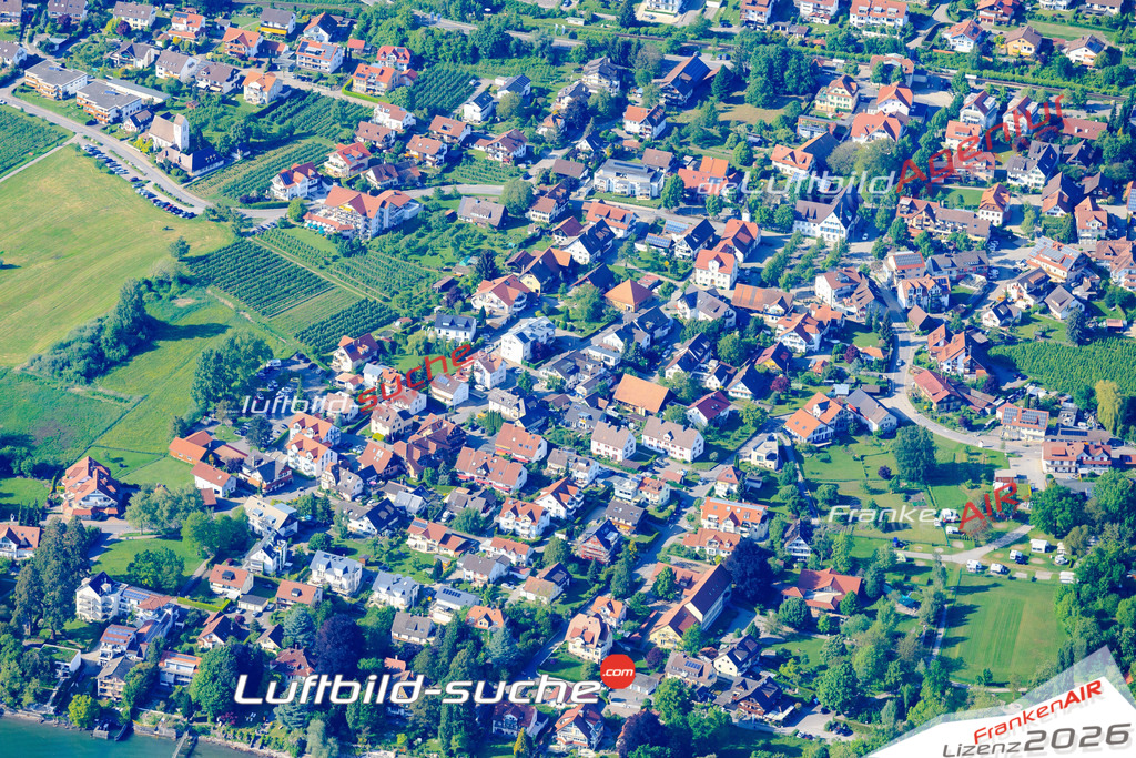 Die Luftaufnahme der Stadt Wasserburg wurde vom UL-Flugzeug heraus erstellt ( keine Drohne )- hohe Auflösung für beste Qualität