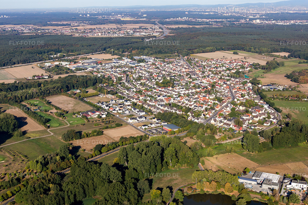 Luftbild: Ortsansicht in Seligenstadt im Bundesland Hessen in Deutschland. Foto: IMG_111016.jpg vom 08.09.2018 durch Werner Riehm/FLY-FOTO.de