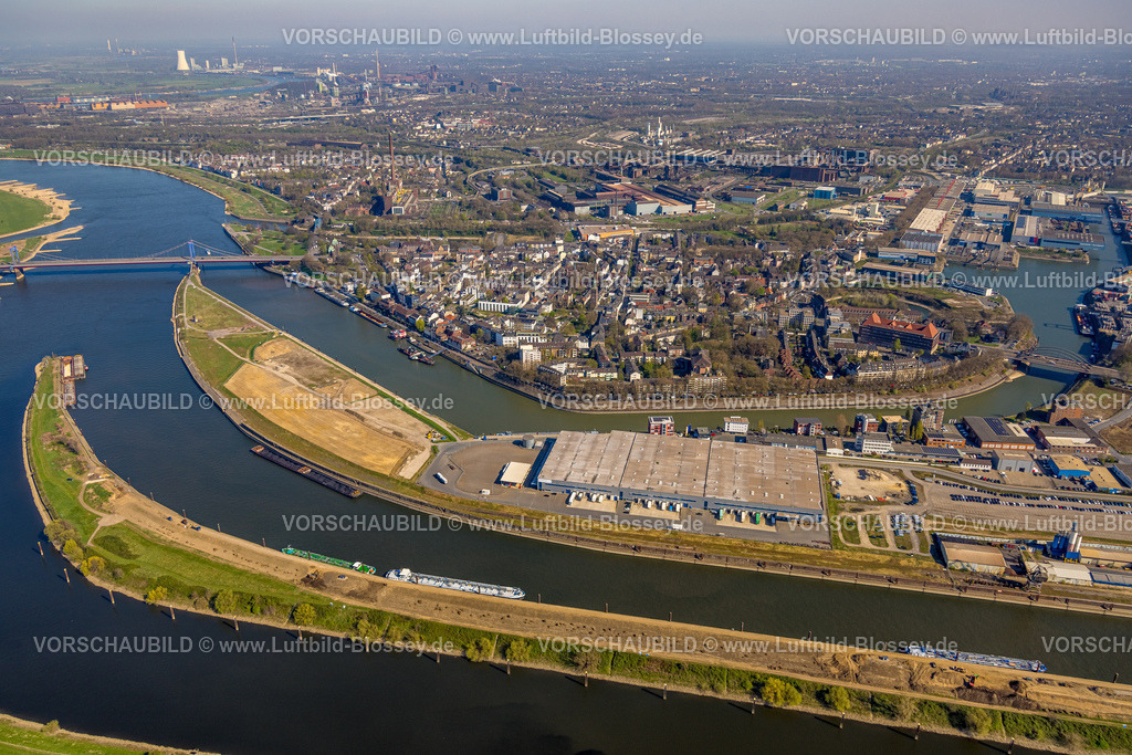 Duisburg250401989DuisPort | Luftbild, duisport Hafen Duisburg, Ortsteil Ruhrort, Vinckekanal Speditionsinsel und Mercatorinsel, Fluss Ruhr Ruhrmündung und Fluss Rhein mit Friedrich-Ebert-Brücke, Ruhrort, Duisburg, Ruhrgebiet, Nordrhein-Westfalen, Deutschland