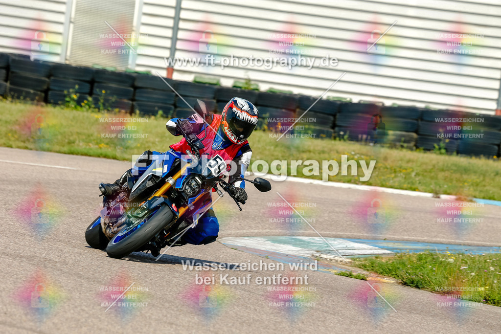 Chambley Juli-0385 | Hier findet Ihr Bilder von Touristenfahrten auf der Nürburgring Nordschleife oder von anderen Veranstaltungen die ich besucht habe. Viel Spass beim Durch Schauen 