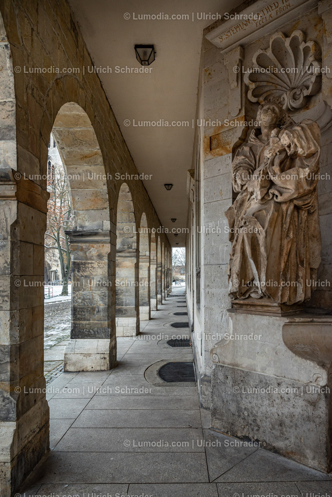 10049-13077 - Dompropstei Halberstadt | Stockfoto und Bilderpool mit Bildmaterial aus Deutschland, dem Harz, Halberstadt, Quedlinburg, Wernigerode und weltweit. Qualitativ hochwertige und professionelle Fotos anschauen und kaufen. - Realisiert mit Pictrs.com