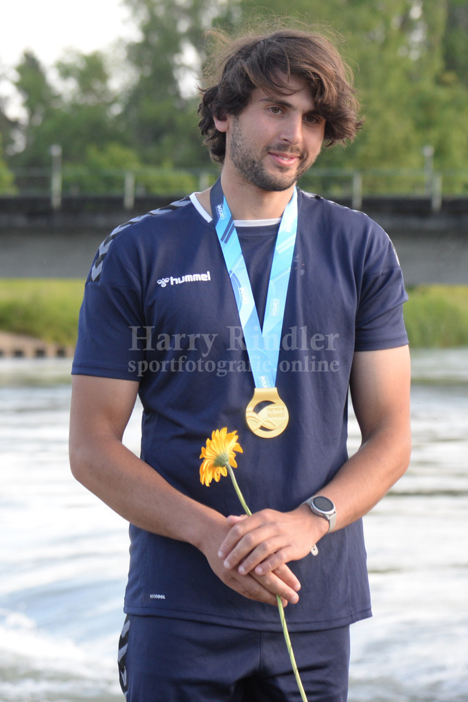 ICF CANOE FREESTYLE WORLD CUP 1 / PLATTLING | 2024 ICF CANOE FREESTYLE WORLD CUP 1 / PLATTLINGMen's Kayak Surface FinalSieger Harry PRICE (Great Britain) - Realisiert mit Pictrs.com