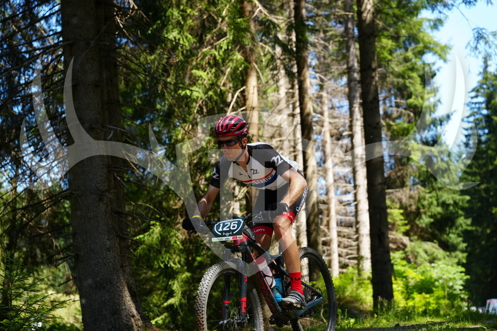 FC101518 | Fotogalerie der Treibjagd im Dunkelwald - Dein MTB Etappenrennen im Erzgebirge - Realisiert mit Pictrs.com