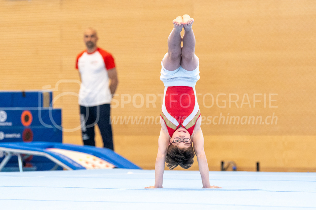 104. Zürcher Kunstturnertage Neftenbach - 15. May 2022 | 104. Zürcher Kunstturnertage Neftenbach
Turnhalle Ebni, Neftenbach
Programm 1 (P1)
Bild: Sportfotografie Markus Aeschimann | www.markus-aeschimann.ch - Realisiert mit Pictrs.com