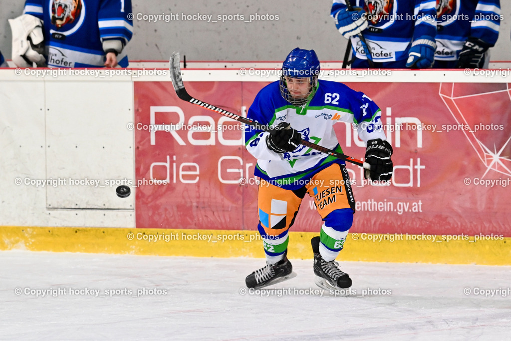  EC Tigers Paternion vs. EC Virgen 8.1.2022 | #62 Gasser Lukas, Puck