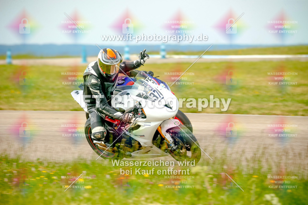 _MOT1283 | Hier findet Ihr Bilder von Touristenfahrten auf der Nürburgring Nordschleife oder von anderen Veranstaltungen die ich besucht habe. Viel Spass beim Durch Schauen 