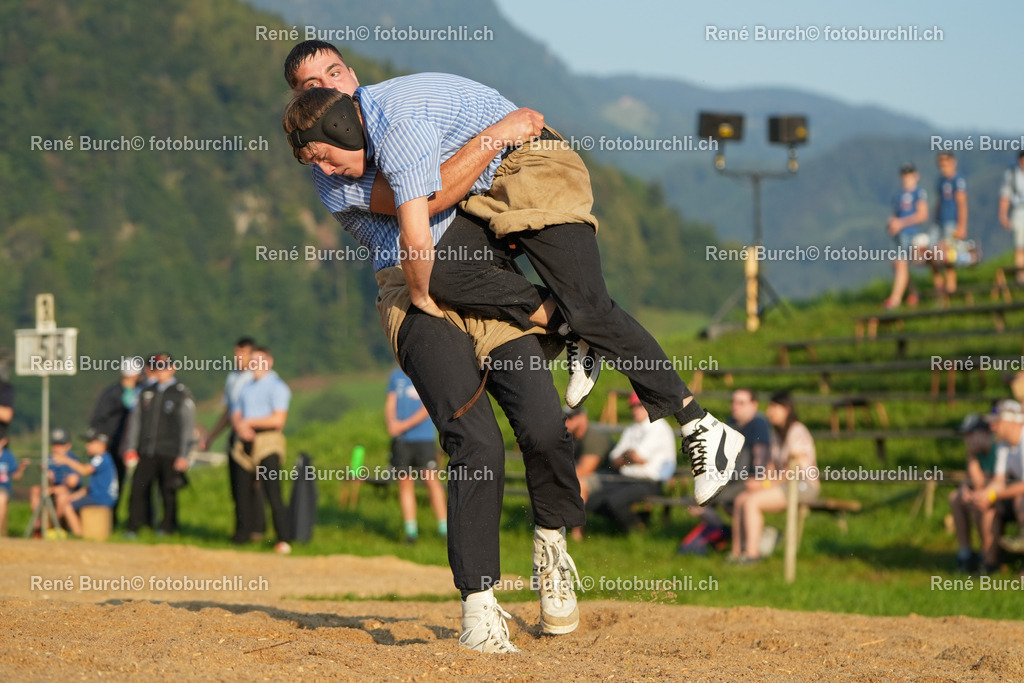 RB_07733 | René Burch leidenschaftlicher Fotograf aus Kerns in Obwalden.  Hier finden sie Sport, Landschaft und Natur Fotografie.
 - Realisiert mit Pictrs.com