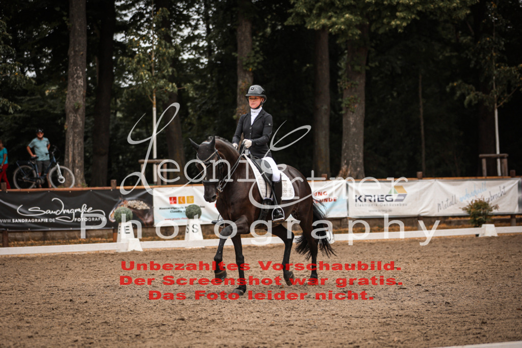 01.SaDrM00157 | Leoni Ertmer Photography - Realisiert mit Pictrs.com