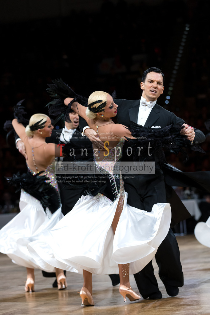 20241109_DM-Formationen_6537 | Tanzsportbilder, Standardtanz, Lateintanz, WDSF, DTV, LTVB, dancecomp, goc, hessen tanzt, blaues band der spree, walzer, tango, wiener walzer, slowfox, quickstepp, samba, rumba, cha-cha-cha, paso doble. jive, hd-kroft photography, turniertanzsport