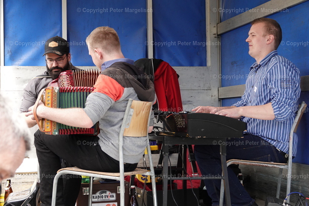 DSC00568 | Schwingen - Realisiert mit Pictrs.com