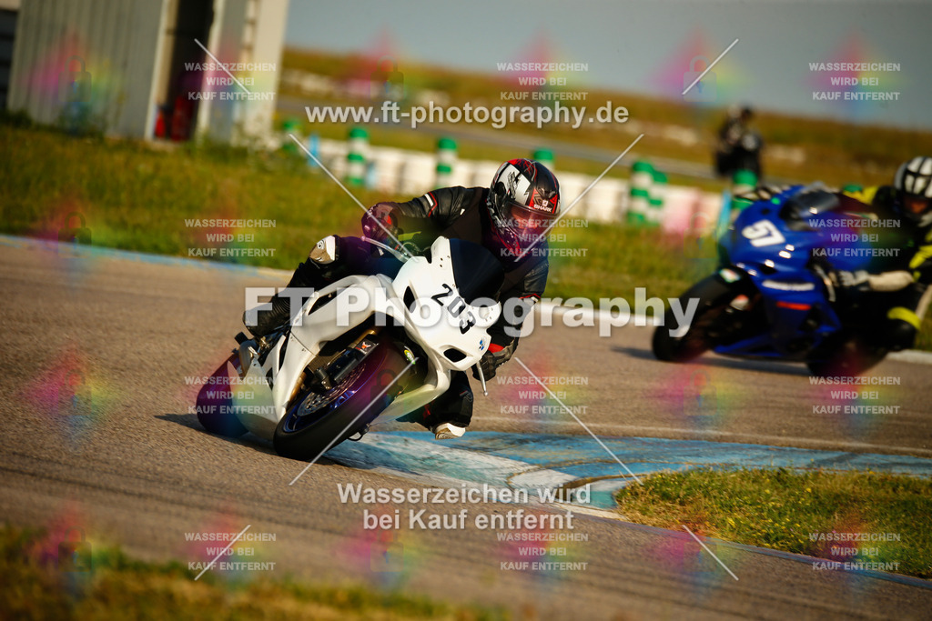 _MOT5332 | Hier findet Ihr Bilder von Touristenfahrten auf der Nürburgring Nordschleife oder von anderen Veranstaltungen die ich besucht habe. Viel Spass beim Durch Schauen 