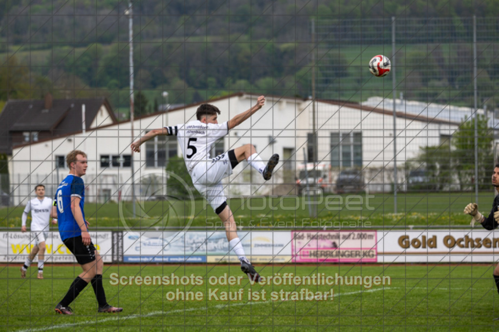 20250426_174207_0659 | #, SGM 1.FC Donzdorf/Reichenbach (weiß) vs. SGM FV 08 Unterkochen (blau), Fussball, A-Junioren Regionenstaffel Mitte 3 - WfV, Saison 2024/2025, Rasenplatz, Lautertal Stadion, Süßener Straße 16, 73072 Donzdorf, 26.04.2025 - 16:00 Uhr,Foto: PhotoPeet-Sportfotografie/Peter Harich