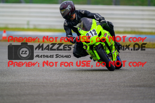 MaZZes_Fotomatrix_20240923_6007705_2857 | Fotograf Mathias Schmid
Sportfotograf,
Eventfotograf,
Hochzeitsfotograf,
Portraitfotograf