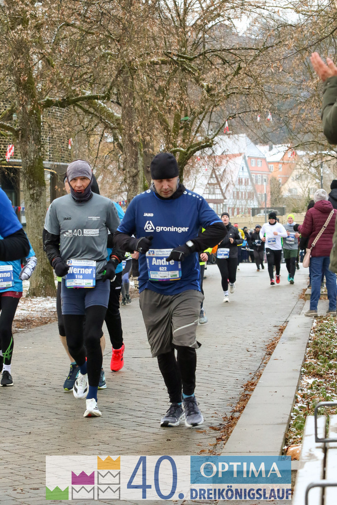VR Bank Hauptlauf 10km | 40. Optima 3koenigslauf 2026 - Realisiert mit Pictrs.com