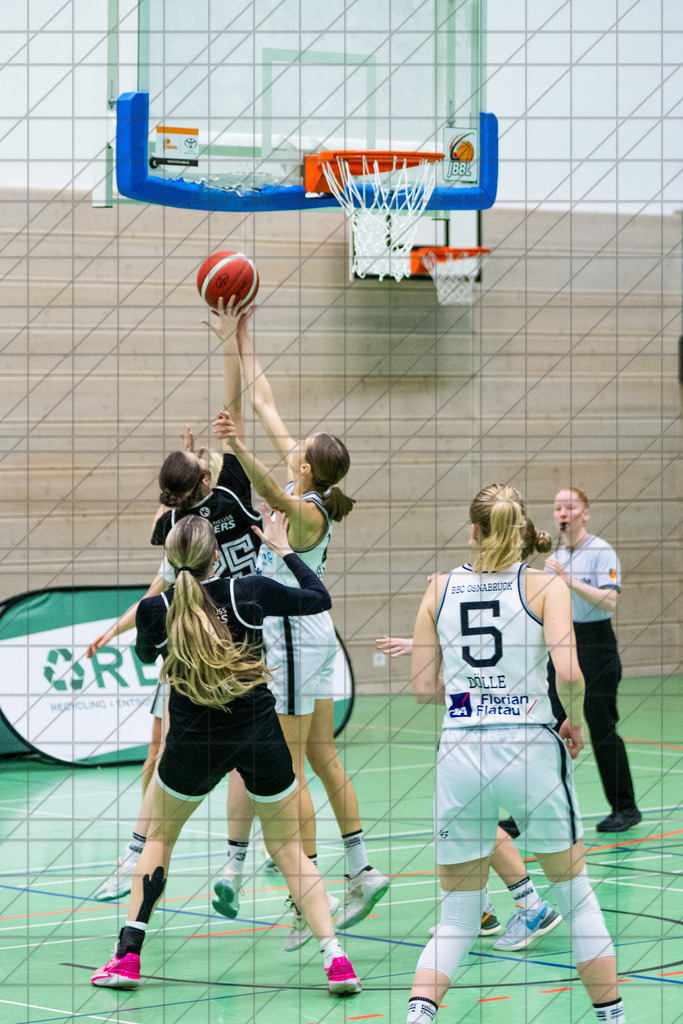 2. DBBL Nord 24/25 | 08.12.2024 | BBC OS vs. TG Neuss Tigers | 2. DBBL Nord 24/25 | 08.12.2024 | BBC OS vs. TG Neuss Tigers - - - - - CREDIT, www.bullenfotos.de, Martin König, Hörner Weg 40, D-49078 Osnabrück, +4917663732967, Nutzung und Weitergabe nur zu den vereinbarten Zwecken. Presseanfragen an Urheber. Alle Rechte beim Urheber. - - - - - - Realisiert mit Pictrs.com