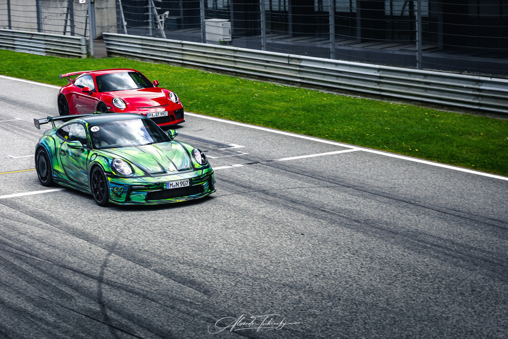 R6AT3321 _Alexander Tschuncky | Entdecken Sie die faszinierende Welt von Alexander Tschuncky Arts: Kreative Fotografie, atemberaubende Automobilkunst und hochwertiger Bilderdruck. Lassen Sie sich inspirieren! - Realisiert mit Pictrs.com