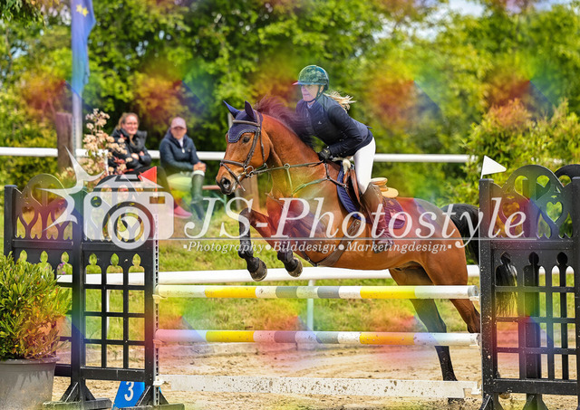 20260513_Prfg_Nr_16-305 | JS-Photostyle - Sport-/Portrait- & Eventfotografie