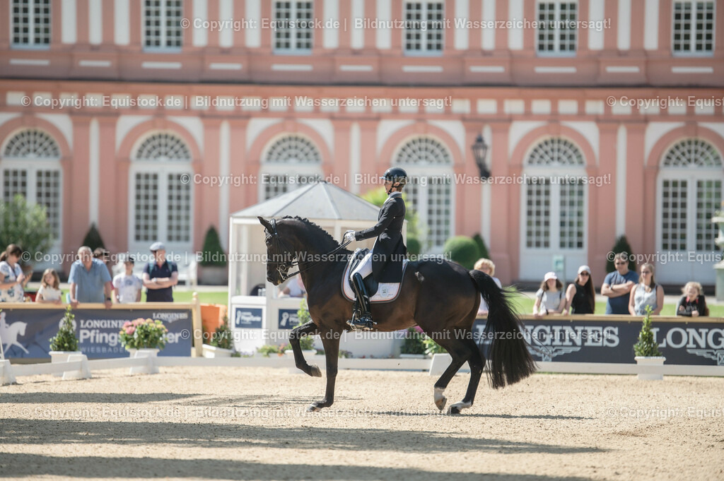 20230528_03_GP-Special-Tour_0001 | equistock