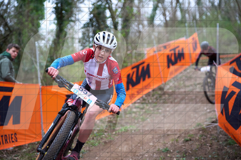 34. KTM Kamptal Trophy 557, KLIMENTOVÁ Nela (SVK), WU15, Športový Klub Topoľčianky | ZÖBING, Österreich – 2026-03-28: 34. KTM Kamptal Trophy557, KLIMENTOVÁ Nela (SVK), WU15, Športový Klub TopoľčiankyFoto: © 2026 Martin Bihounek - MB Creative e.U.