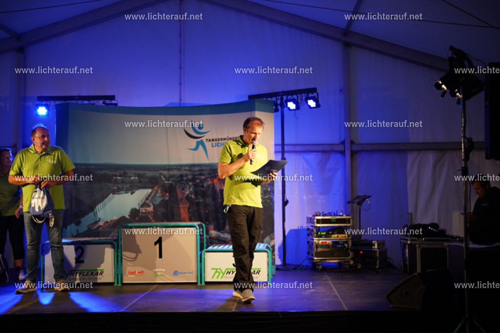 FSC00324 | Lichterlauf  - Realisiert mit Pictrs.com