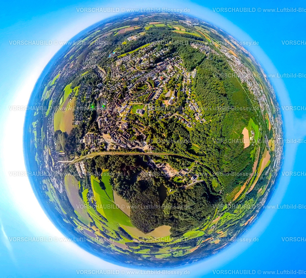 Velbert240890718Neviges | Luftbild, Wohngebiet und Ortsansicht mit Mariendom und Neubau Wohngebiet Tönisheider Straße, Bahngleise am Wald, Erdkugel, Fisheye Aufnahme, Fischaugen Aufnahme, 360 Grad Aufnahme, tiny world, little planet, fisheye Bild, Neviges, Velbert, Ruhrgebiet, Nordrhein-Westfalen, Deutschland