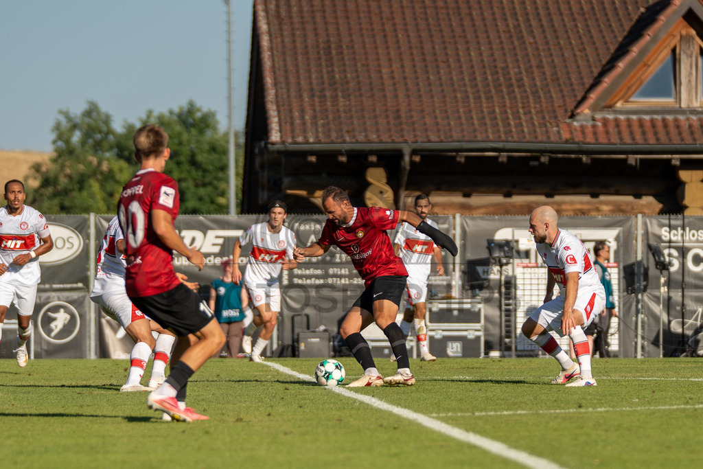 SG Sonnenhof Großaspach vs. Fortuna Köln, Fussball, 3. Liga, 1. Spieltag, 08.08.2026 | Fabian Eisele (SG Sonnenhof Großaspach, #23),SG Sonnenhof Großaspach vs. Fortuna Köln, Fussball, 3. Liga, 1. Spieltag, 08.08.2026,DFB regulations prohibit any use of photographs as image sequences and/or quasi-video