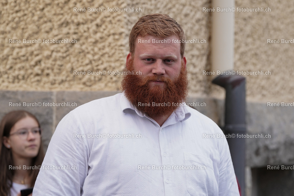 DSC08181-2 | René Burch leidenschaftlicher Fotograf aus Kerns in Obwalden.  Hier finden sie Sport, Landschaft und Natur Fotografie.
 - Realisiert mit Pictrs.com