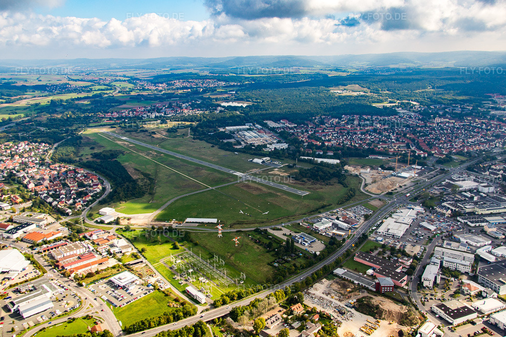 Luftbild: Sonderlandeplatz Bamberg (EDQA) im Ortsteil Kramersfeld in Bamberg im Bundesland Bayern in Deutschland. – Foto: IMG_073760.jpg vom 27.09.2014 durch Werner Riehm/FLY-FOTO.de – Auflösung des Originals: 5201 x 3467 px – Aero-Club Bamberg e.V. – Flugplatz Bamberg-Breitenau