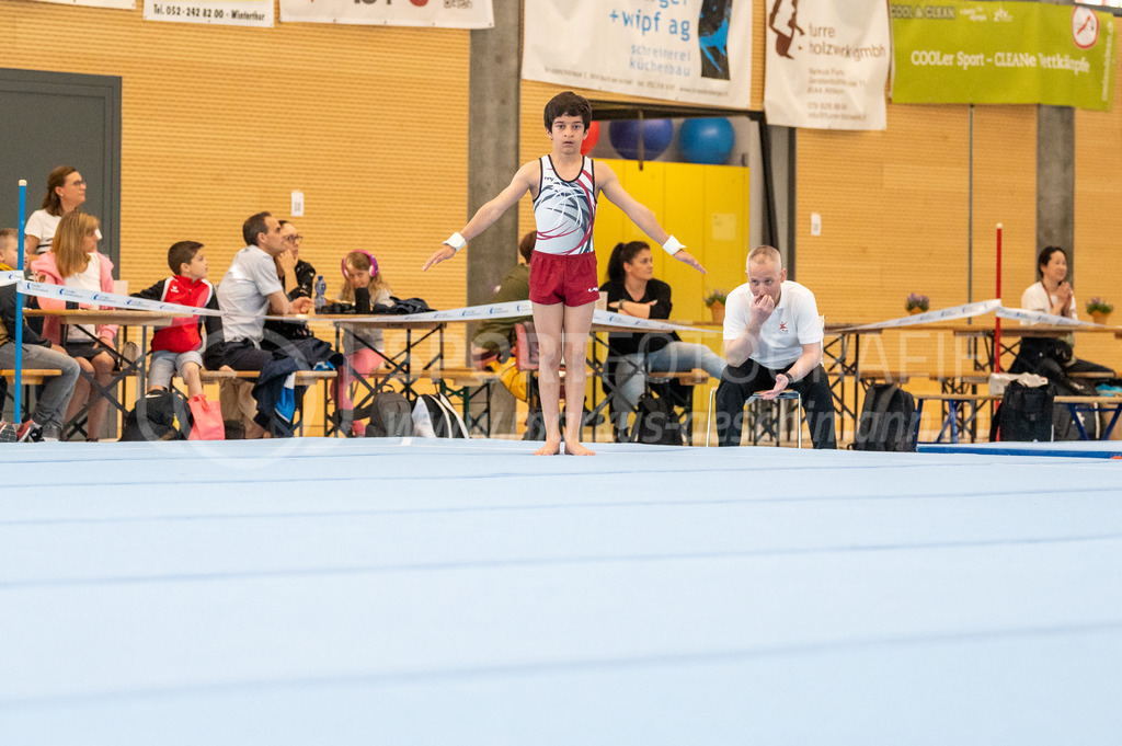 104. Zürcher Kunstturnertage Neftenbach - 14. May 2022 | 104. Zürcher Kunstturnertage Neftenbach
Turnhalle Ebni, Neftenbach
Bild: Sportfotografie Markus Aeschimann | www.markus-aeschimann.ch - Realisiert mit Pictrs.com