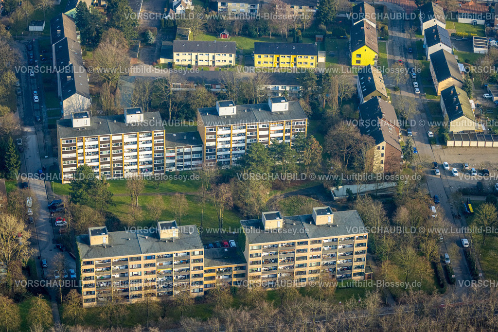 Neukirchen-Vluyn260101235 | Luftbild, Mehrfamilienhäuser Wohnsiedlung mit Balkonen an der Richard-Wagner-Straße, Neukirchen, Neukirchen-Vluyn, Ruhrgebiet, Nordrhein-Westfalen, Deutschland