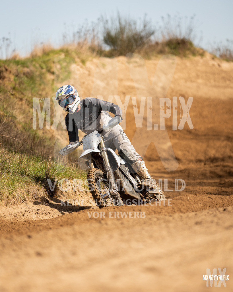 866A2358 | mxndyyvipix