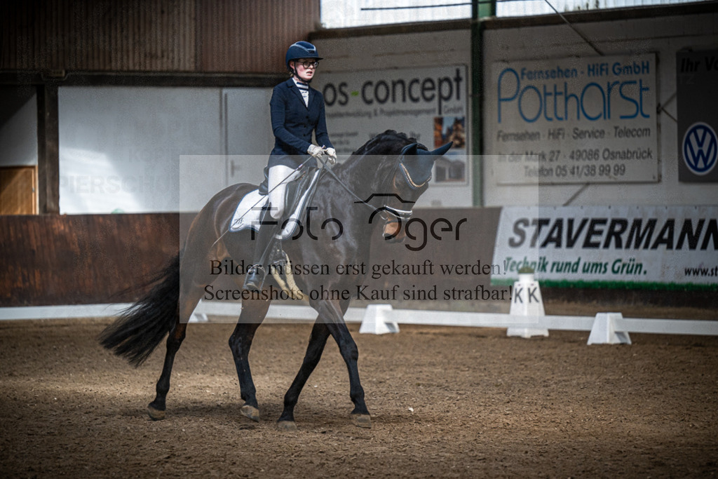 DOS_0862 | Entdecke hochwertige Reitturnierfotos von Foto Oger. Professionell, emotional und authentisch – jetzt Lieblingsmomente im Shop bestellen.Deutschlandweite Turnierfotografie. - Realisiert mit Pictrs.com