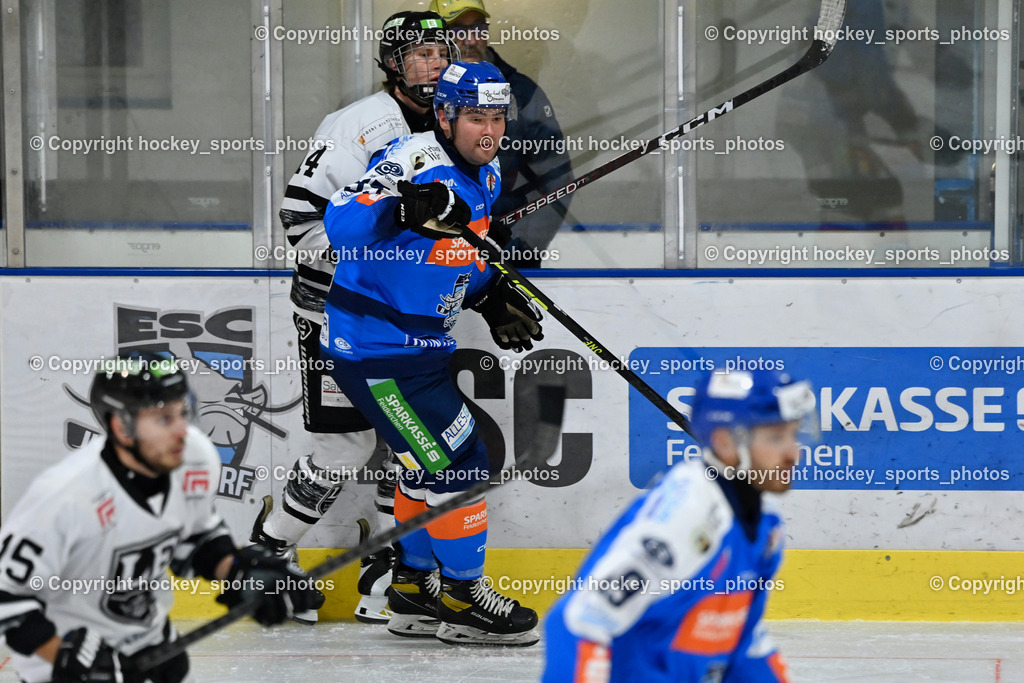 ESC Sparkasse Steindorf vs. LE Kings | #95 Gelfanov Ruslan ESC Steindorf, #14 Reisinger Julian LE Kings, ESC Sparkasse Steindorf vs. LE Kings, ESC Sparkasse Steindorf vs. LE Kings am 01.11.2025 in Steindorf (Ossiachersee Halle), Austria, (Photo by Bernd Stefan)