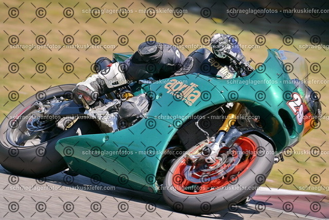 26bt05-1288 | markuskiefer.com - Realisiert mit Pictrs.com