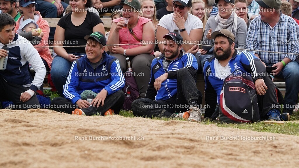 56 | René Burch leidenschaftlicher Fotograf aus Kerns in Obwalden.  Hier finden sie Sport, Landschaft und Natur Fotografie.
 - Realisiert mit Pictrs.com