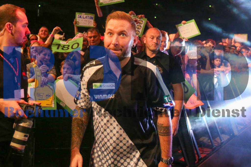  29.10.2023 - 
 | Sebastian Sendlak / Bochumer Nachrichtendienst (BOND) - PDC European Darts Championship: Viertelfinale {Persons shown} - Realisiert mit Pictrs.com