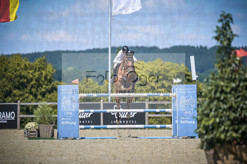 DOS_4319 | Entdecke hochwertige Reitturnierfotos von Foto Oger. Professionell, emotional und authentisch – jetzt Lieblingsmomente im Shop bestellen.Deutschlandweite Turnierfotografie. - Realisiert mit Pictrs.com