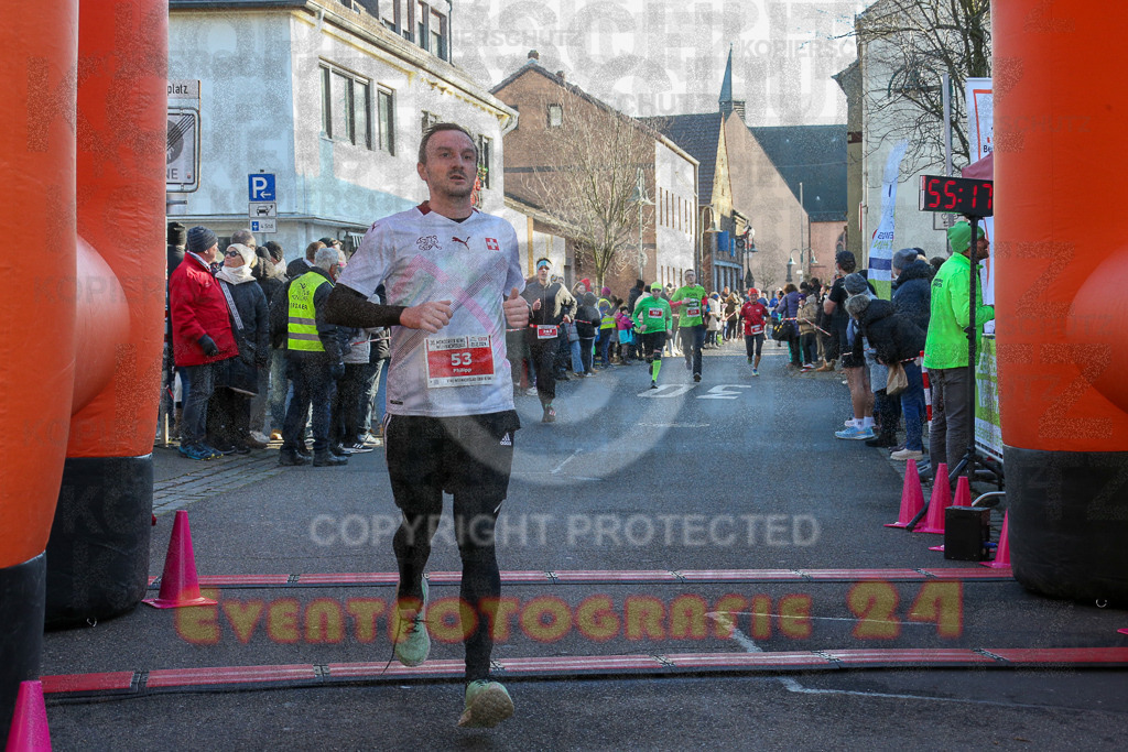 241201_1231_EX1_2500 | Sportfotografie im Rhein-Sieg Kreis, Köln, Bonn, NRW, Rheinland Pfalz, Hessen, etc. Unser Tätigkeitsfeld umfasst den Laufsport vom Volkslauf über den Marathon, Duathlon, Triathon bis zum Ultralauf wie Kölnpfad Ultra oder Schindertrail.