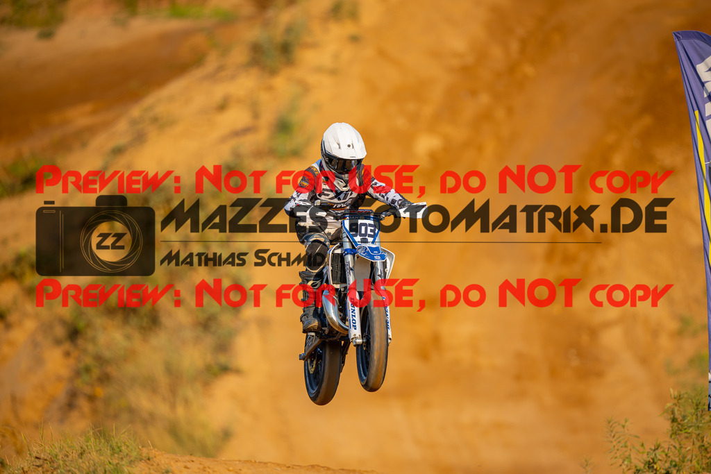 MaZZes-Fotomatrix-20260815-599049 | ROOKIES