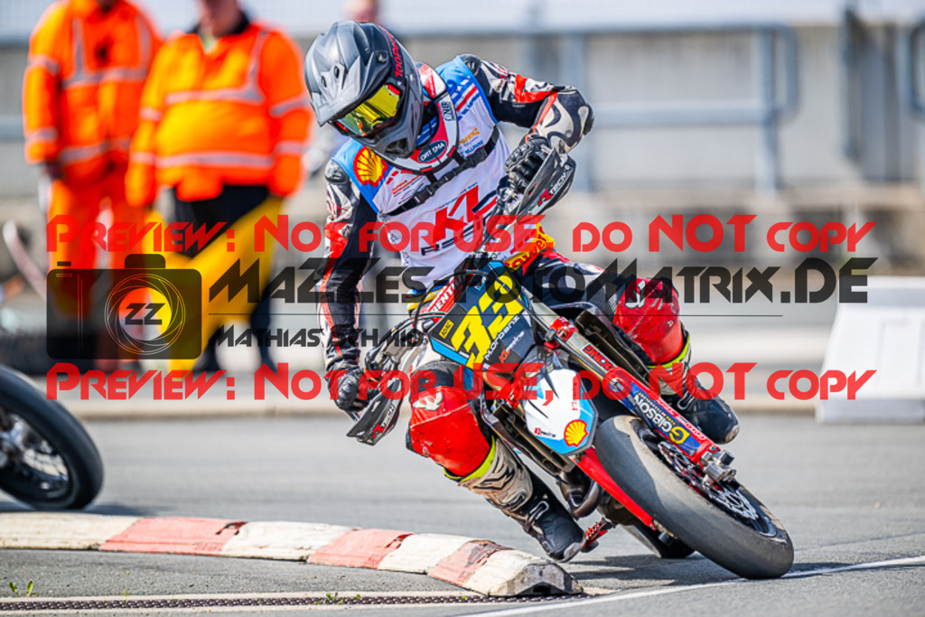 MaZZes_FotoMatrix_230507_5743 | S2