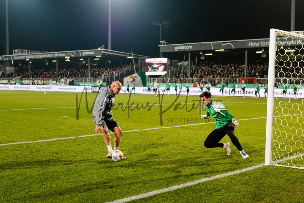 2. Bundesliga, Saison 2025/26, 15. Spieltag: SC Preußen Münster - Hannover 96 | Münster, 05.12.2025: 2. Bundesliga, 15. Spieltag, SC Preußen Münster gegen Hannover 96 im LVM-Preußenstadion in Münster. Foto: sportfotografie.ms | Markus Paletta - Realisiert mit Pictrs.com