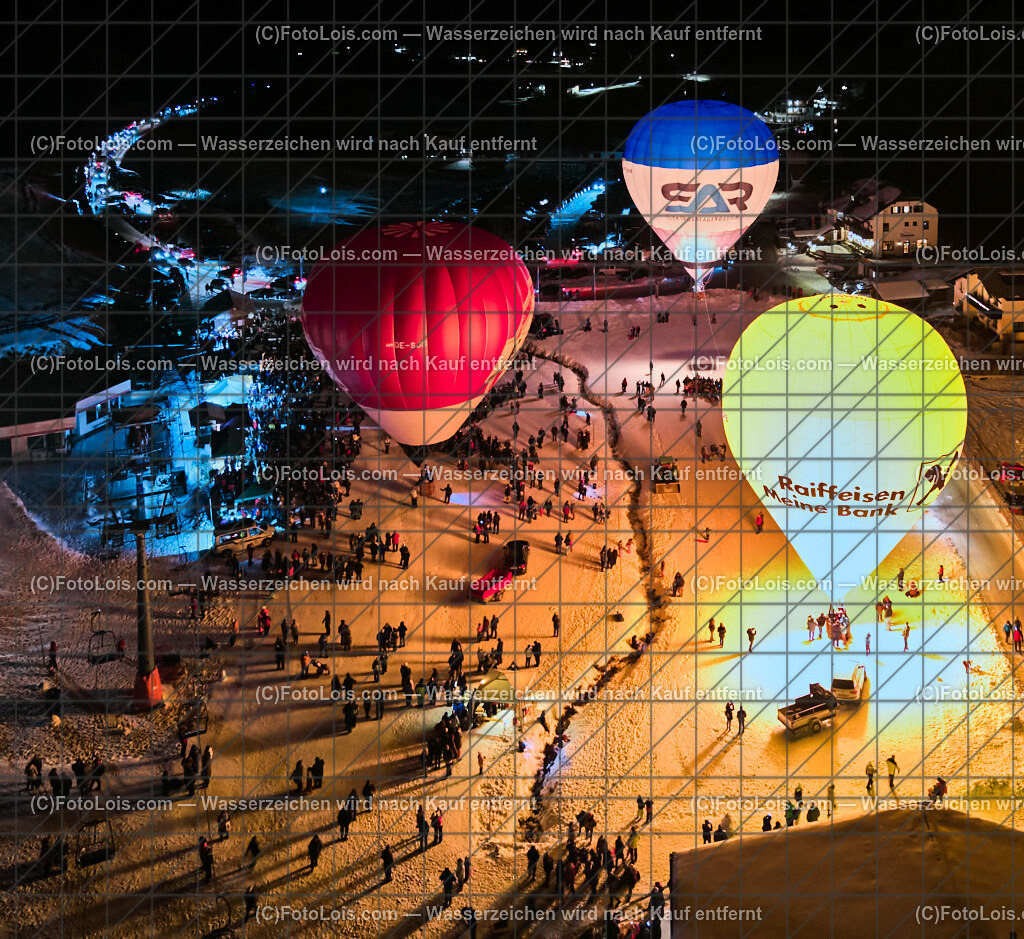 164542_Luftbild_Nacht der Ballone | NACHT DER BALLONE in Lackenhof am Ötscher, Sa 28. Dezember 2024.Mit einer Schauübung der Bergrettung Lackenhof, dem Ballonclub Ötscherland und den Gaminger Ötscherteufeln unter Zusammenarbeit mit der FF Lackenhof, dem Musikverein, dem Pensionistenverband, dem CampingClub, der Schirmbar, der Fuchswaldhütte und der Pizzeria Venezia, die für die Verköstigung sorgten, sowie der Ötscherliftgesellschaft, der Gemeinde Gaming und dem Ötscher-Tourismusverband unter der Leitung von Karla und Helmuth Prem.