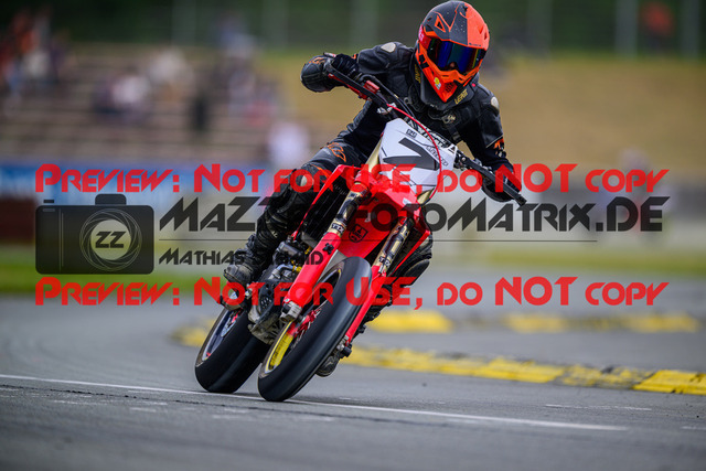 MaZZes_Fotomatrix_20250503_6007705_7134 | S4