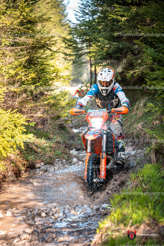 fuernholzer_250501-C1-145 | Fotografische Impressionen von der Red Stag Enduro Extreme by fuernholzer-photography.com. Endurosport in Österreich fotografisch festgehalten von fuernholzer. Auftragsfotografie für Private, Gewerbefotos und Industriefotografie. Eventfotografie, Sportfotografie und Motorsportfotografie. Anbieter von Fotoworkshops, Fototraining, fotografischen Vorträgen und Fotoseminaren.