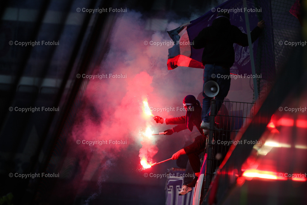 A_LUI_20230304_0028 | SPORT FUSSBALL ADMIRAL BUNDESLIGA SV RIED VS AUSTRIA WIEN
IM BILD: Fans (Austria Wien)

FOTO:FOTOLUI/UW