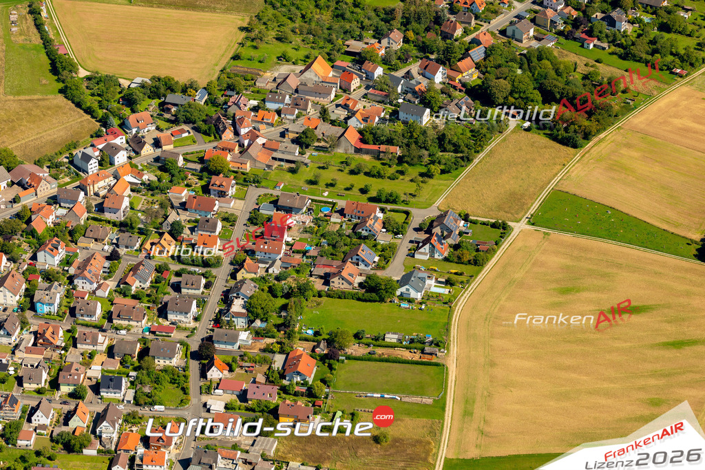 Das Luftbild zeigt : Kühler Grund Kleinrinderfeld - Die Luftaufnahme wurde 2023 vom UL-Flugzeug aus erstellt ( keine Drohne ) - Hochauflösende Luftaufnahme - Für grossformatige Ausdrucke geeignet. Die Geschenkidee !Mit Lizenz und Bildrechte bestellbar