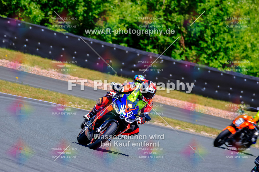 _TCM6462 | Hier findet Ihr Bilder von Touristenfahrten auf der Nürburgring Nordschleife oder von anderen Veranstaltungen die ich besucht habe. Viel Spass beim Durch Schauen 