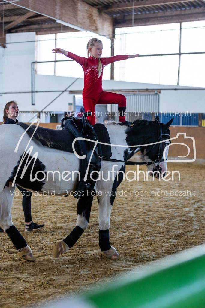 SS-Mini-199 | MomenTaufnahmen Pferdesportfotos